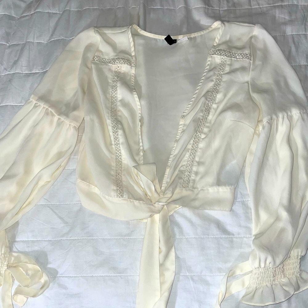 Divided H&M white boho  long sleeves top size 4